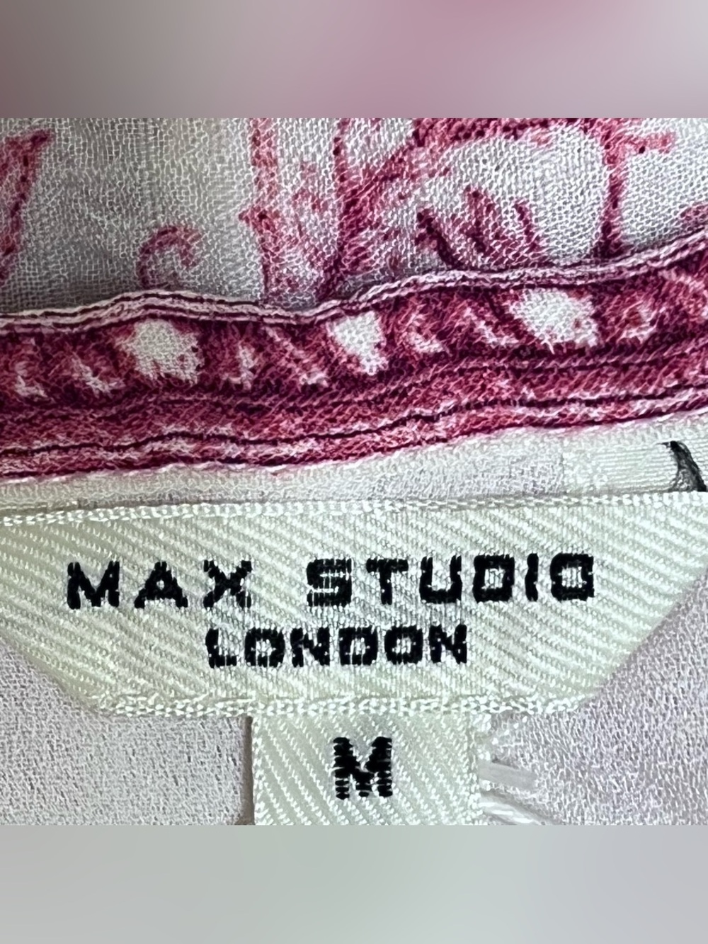 Max Studio London Cream and Red Floral Mini Dress NWOT
Size M - Picture 6 of 8
